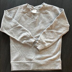 Hanna Andersson Gray Crewneck size 5 NWOT